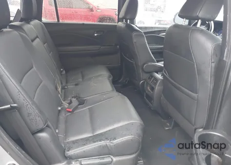 2020 Honda Passport 2Wd Ex-L z USA, uszkodzony, nr VIN 5FNYF7H5XLB004363